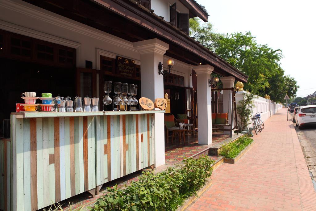 Отель Cafe De Laos Луангпхабанг Экстерьер фото