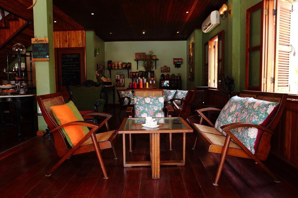 Отель Cafe De Laos Луангпхабанг Экстерьер фото