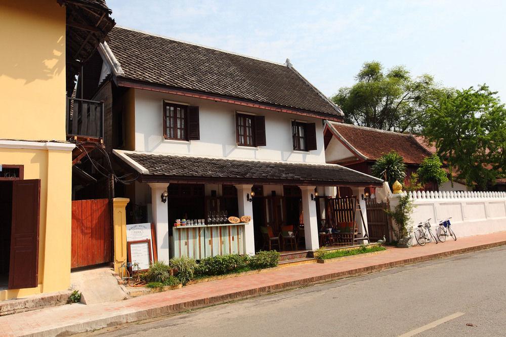Отель Cafe De Laos Луангпхабанг Экстерьер фото